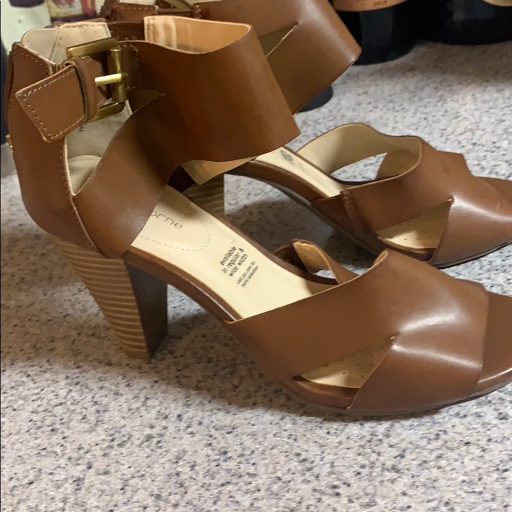 Liz Claiborne Shoes